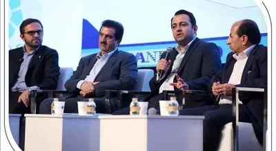 انحراف نقدینگی از بخش واقعی اقتصاد، چالش اصلی تولید و معیشت مردم است