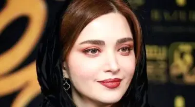 دکوراسیون کریسمسی خانه بهنوش طباطبایی جلب‌توجه کرد