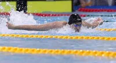  اولین مدال طلای شنای ایران در تاریخ بازی‌های آسیایی جوانان/ شاهکار محمدمهدی غلامی در ۱۰۰ متر پروانه 