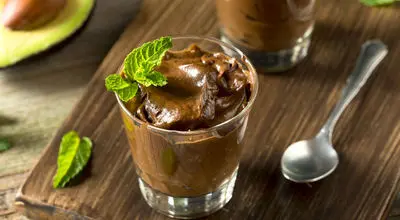 چگونه موس شکلاتی حرفه‌ای را در خانه درست کنیم؟