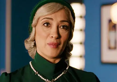 تیپ متفاوت پانته آ پناهی ها، عمه خانم سریال تاسیان در روز تولدش