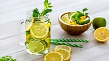 ۱۰ نوشیدنی خوشمزه برای رفع تشنگی و کمبود آب بدن
