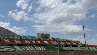 اقدام جالب باشگاه خیبر برای خشک کردن زمین چمن + فیلم

