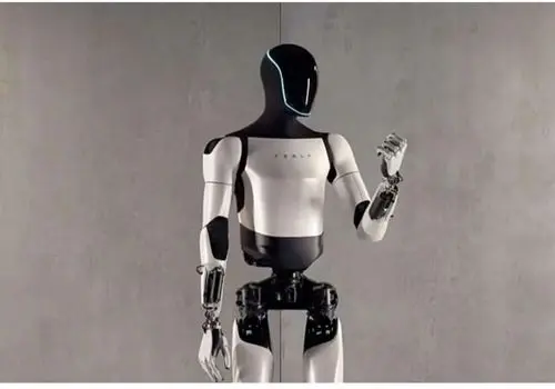 رونمایی از یک ربات انسان نما که همه کارهای خانه را انجام می دهد
