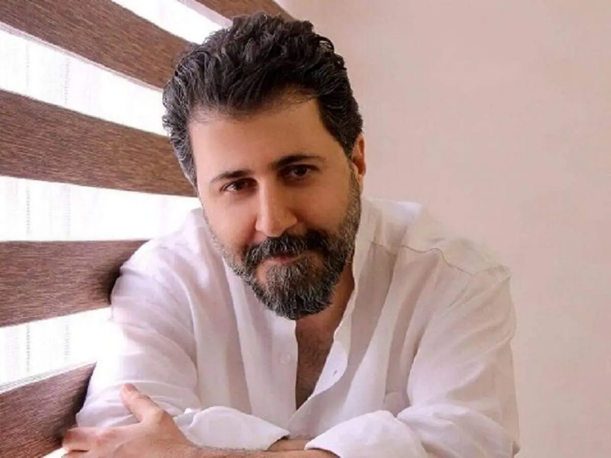 ژست بامزه پدر و پسری هومن حاجی عبداللهی 