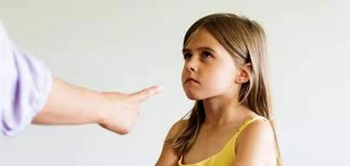 فرزندان این نوع والدین همیشه احساس بدبختی میکنند
