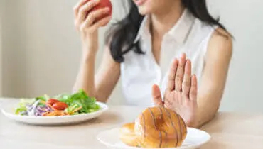 دیابتی‌ها و رژیمی‌ها با چای چه بخورند؟ خرما ممنوع، این‌ها مجاز
