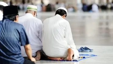 صف عجیب نماز جماعت در سوئد + فیلم 