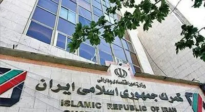 گمرک اطلاعیه جدید صادر کرد/ ترخیص شبانه‌روزی ۲۸ هزار کامیون کالای اساسی در ۹ روز