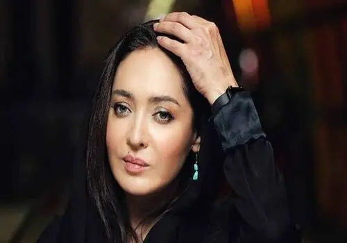 «نیکی کریمی و محمدرضا فروتن» سوار بر دوچرخۀ دونفره؛ سال 84