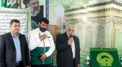 آیین تکریم خانواده شهدای پردیس به مناسبت هفته و دهه کرامت