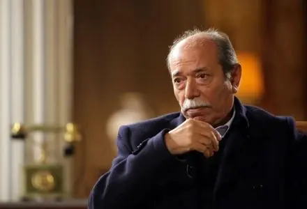 شباهت عجیب علی نصیریان و یک هنرمند ژاپنی