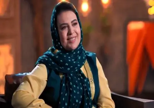 گیتی قاسمی از شنیدن آهنگ وایرال چاوشی و رجزخوانی رسولی موقع ظرف شستن گفت + فیلم