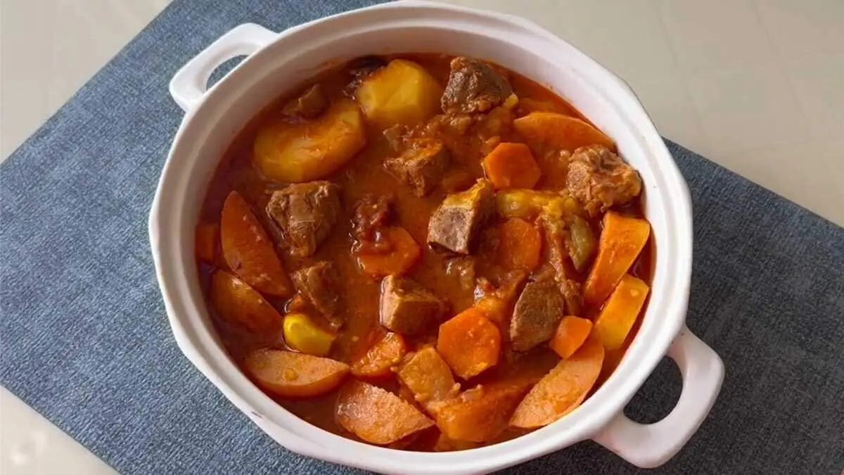 تاس کباب خوش‌طعم؛ انتخابی لذیذ برای سفره سحر ماه رمضان