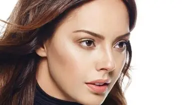 جنجال جراحی زیبایی ۴۰ میلیارد تومانی خواننده زن | چهره او چه تغییری کرد؟ | عکس