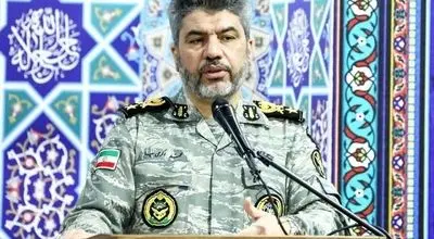 سخنگوی ارتش: غرب تنگه هرمز در اختیار نیروی دریایی سپاه و شرق آن در کنترل نیروی دریایی ارتش است