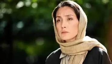 تصاویر جدید و دلبرانه از هدیه تهرانی در یک گلخانه