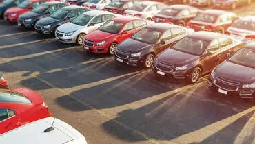 قیمت روز خودرو؛ بازار در بلاتکلیفی میان صعود و نزول