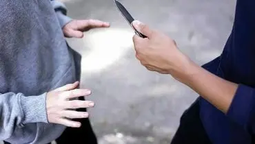 زورگیری خشن از دختر جوان در ستارخان تهران/ویدیو