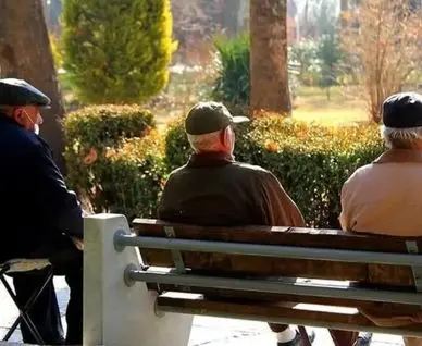 چرا سهمیه و مبلغ وام بازنشستگان تامین اجتماعی ناچیز است؟!