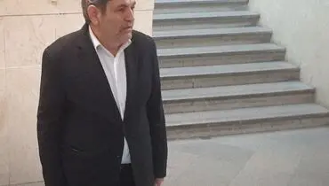 داوطلبى که حاضر به ارائه شناسنامه خود به خبرنگاران و عکاسان نشد + فیلم