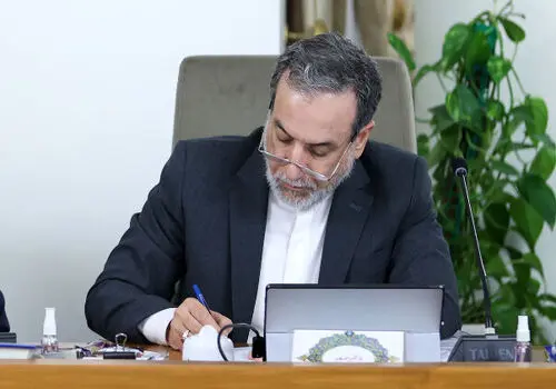 واکنش ایران به پیشنهاد ترامپ: توافق جدید با آمریکا در شرایط فعلی کافی نیست