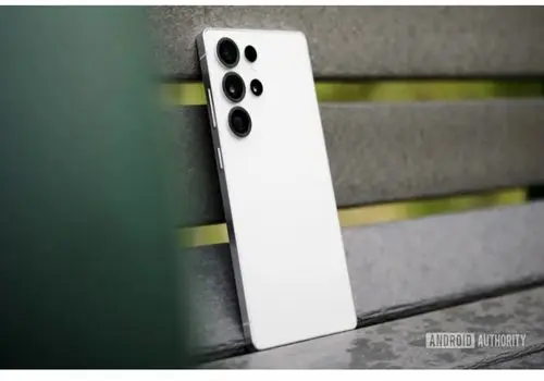 افشای والپیپرهای گلکسی S26 اولترا؛ رنگ‌ها و طراحی تازه لو رفت+تصویر