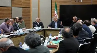 رئیس‌جمهور: هیچ تصمیمی بدون اذن رهبری و خارج از چهارچوب اتخاذ نخواهد شد