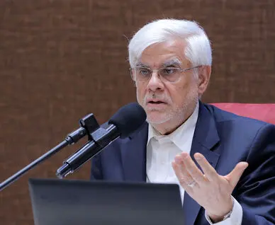 عارف: دشمن به دنبال بهره‌برداری از فشار اقتصادی است