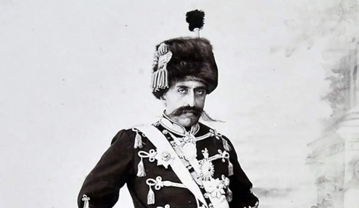 عکس دسته‌جمعی «قزاق‌های گرگان» در زمان مظفرالدین شاه