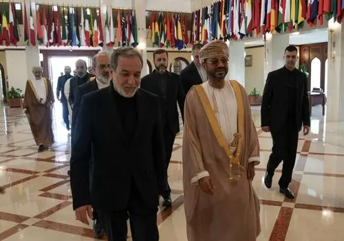 عراقچی: ایران در کنار لبنان ایستاده است