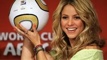 کره ای حرف زدن بامزه شکیرا در فینال جام جهانی/ ویدئو