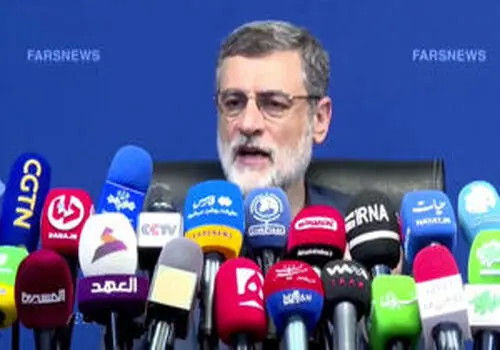 نباید شهدای ملی و قهرمان را صرف انتخابات کنیم
