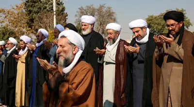 اقامه نماز باران به امامت کاظم صدیقی در قم
