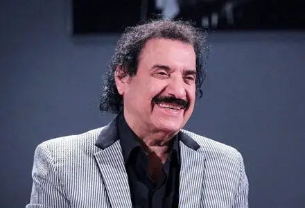 جواد یساری پیش از خوانندگی کشتی‌گیر محله امیریه بود + فیلم