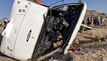 واژگونی اتوبوس مسافربری در خوزستان؛ ۱۸ نفر درگیر حادثه شدند