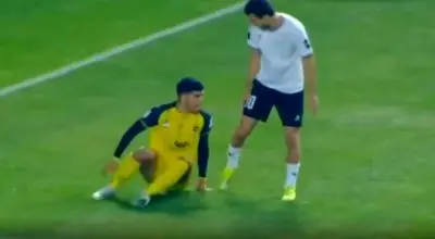  حرکت آریا یوسفی در بازی امشب به سبک زیدان!/ویدیو 