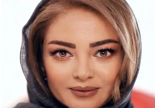 دلتنگی رزیتا غفاری با انتشار عکس قدیمی مادرش