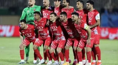 یاغی فوتبال ایران با ظاهری متفاوت در تمرینات پرسپولیس