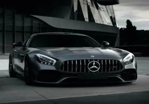 دلار بازار خودروهای وارداتی را ملتهب کرد  رشد شدید قیمت اوتار، بنز و کرولا