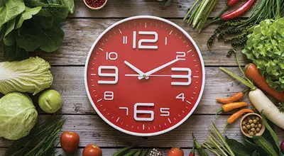 زمان غذا خوردن را جدی بگیرید
