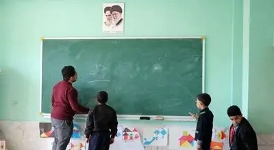 خبر فوری درباره استخدام معلمان؛ آزمون جدید در راه است / کمبود ۱۲۰ هزار معلم