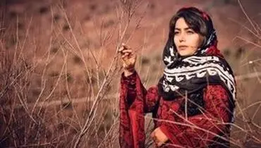 هدیه بازوند با پیراهن آبی دلبری کرد