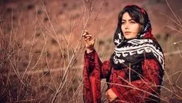 هدیه بازوند با پیراهن آبی دلبری کرد