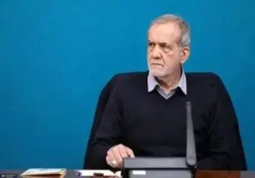 پزشکیان: ارتش با آمادگی عملیاتی بالا اقتدار دفاعی کشور را به نمایش گذاشت