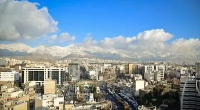 روایتی تصویری از پایتخت؛ خیابان عباس‌آباد در سال ۱۳۵۸ + عکس
