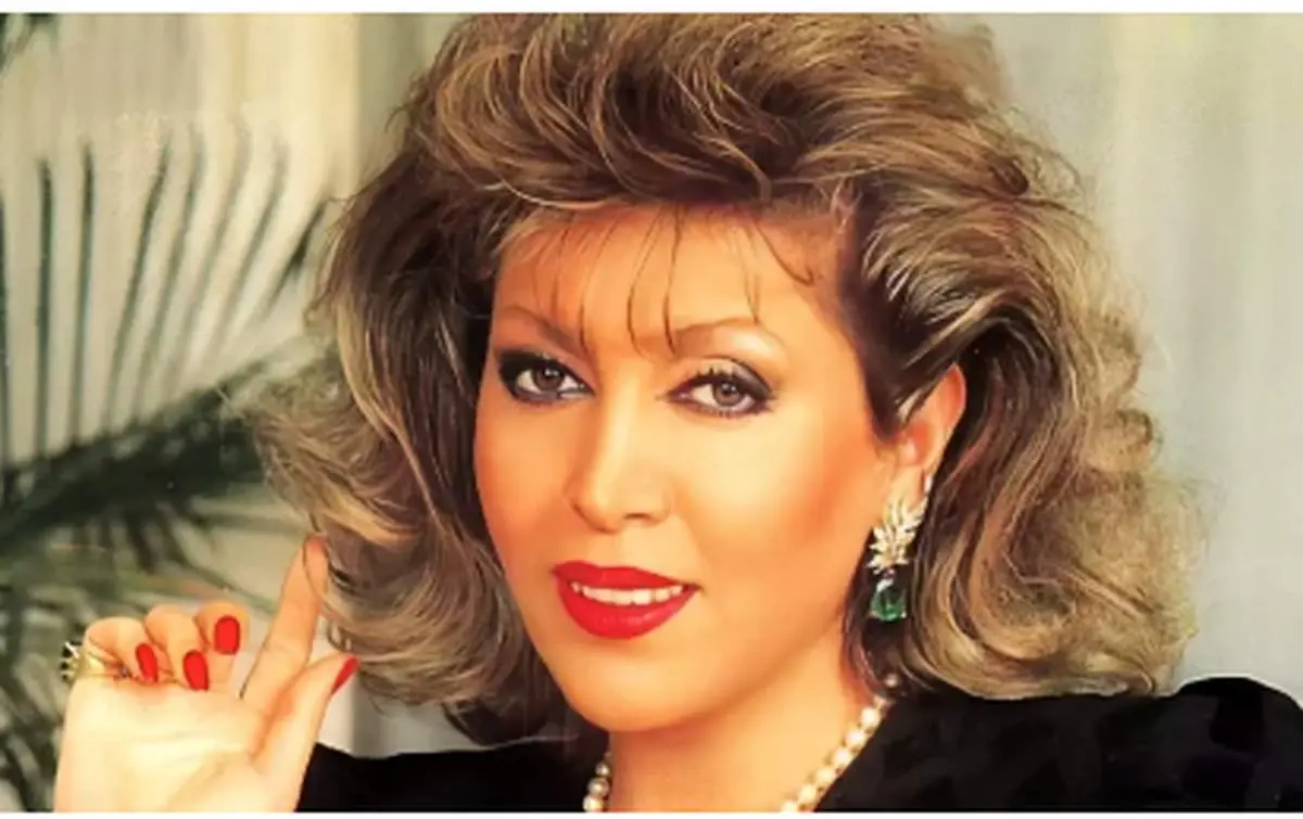 عکس دیده نشده از مهستی با لباس عروس