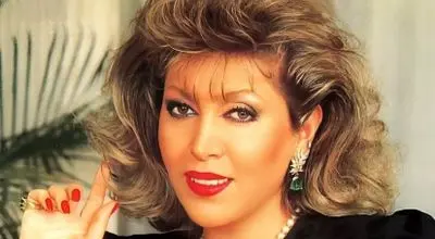 عکس دیده نشده از مهستی با لباس عروس