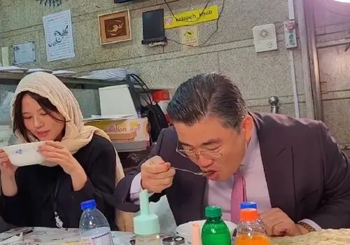 واکنش پرستو صالحی به آنفالو شدن توسط اشکان خطیبی+ عکس