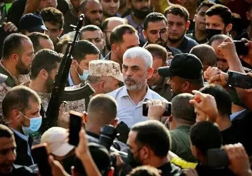 تغییرنام خیابان بیستون به نام "شهید یحیی سنوار"